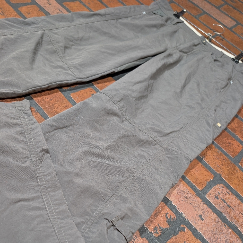 Patagonia Women's Convertible Adventure Pants - Roll Cuff Size 6 - Picture 3 of 16